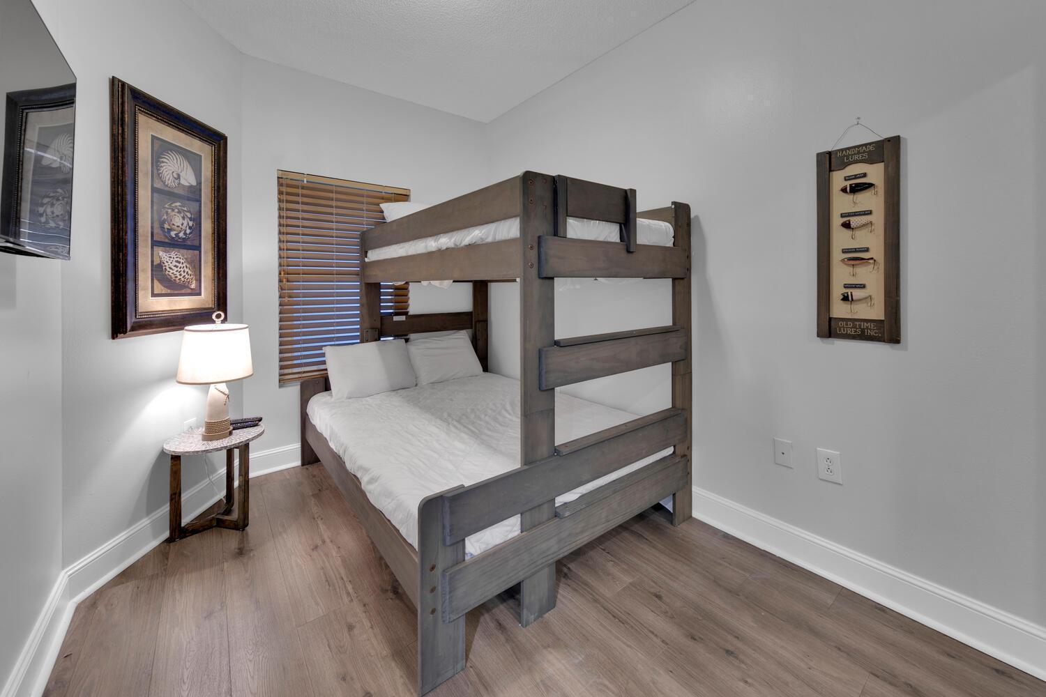 Majestic Towers 2-1206 Apartment